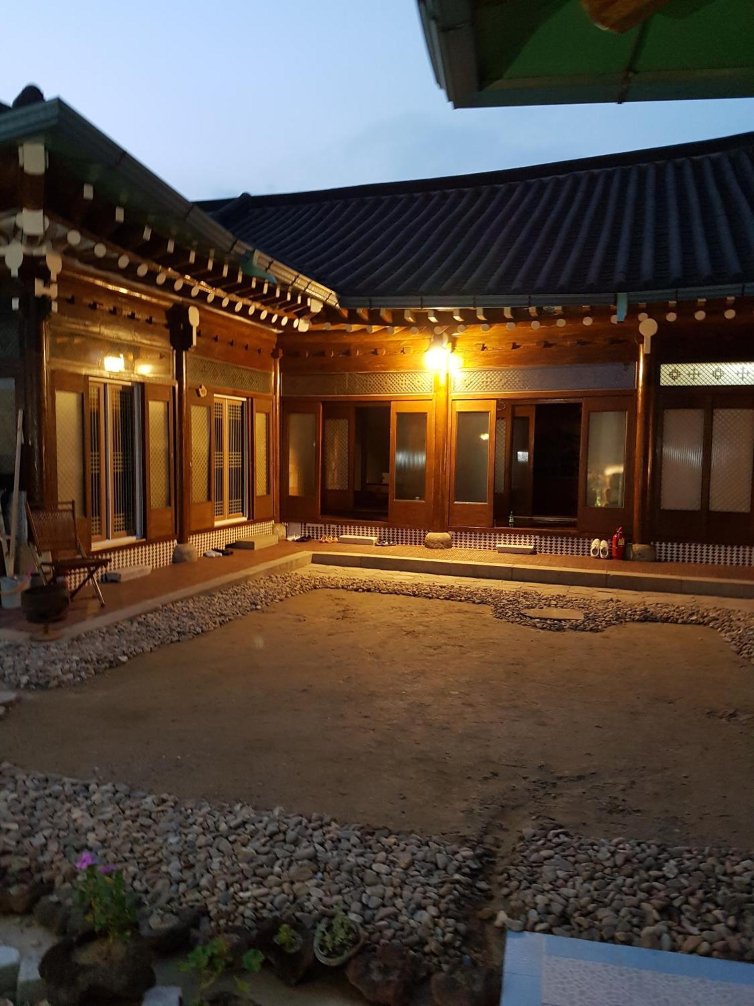 The Hanok Jeonju Exterior foto